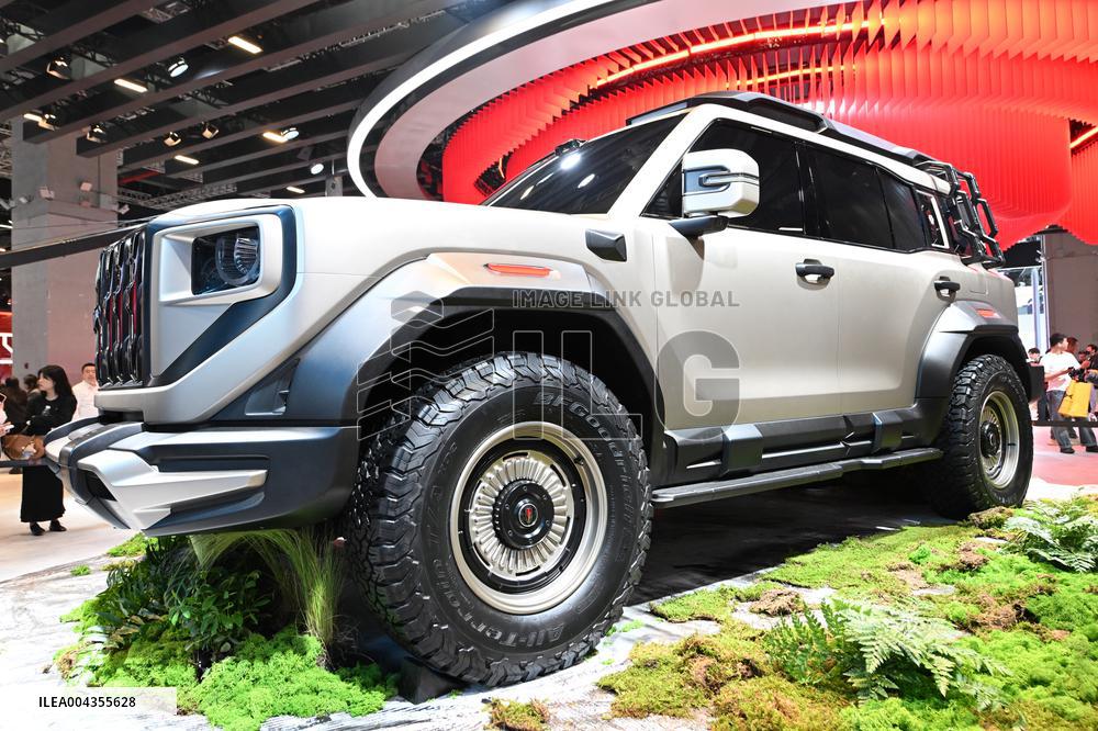 Hongqi Booth at 2025 Auto Show in Shanghai