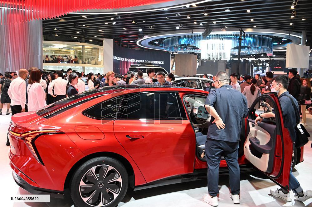 Hongqi Booth at 2025 Auto Show in Shanghai