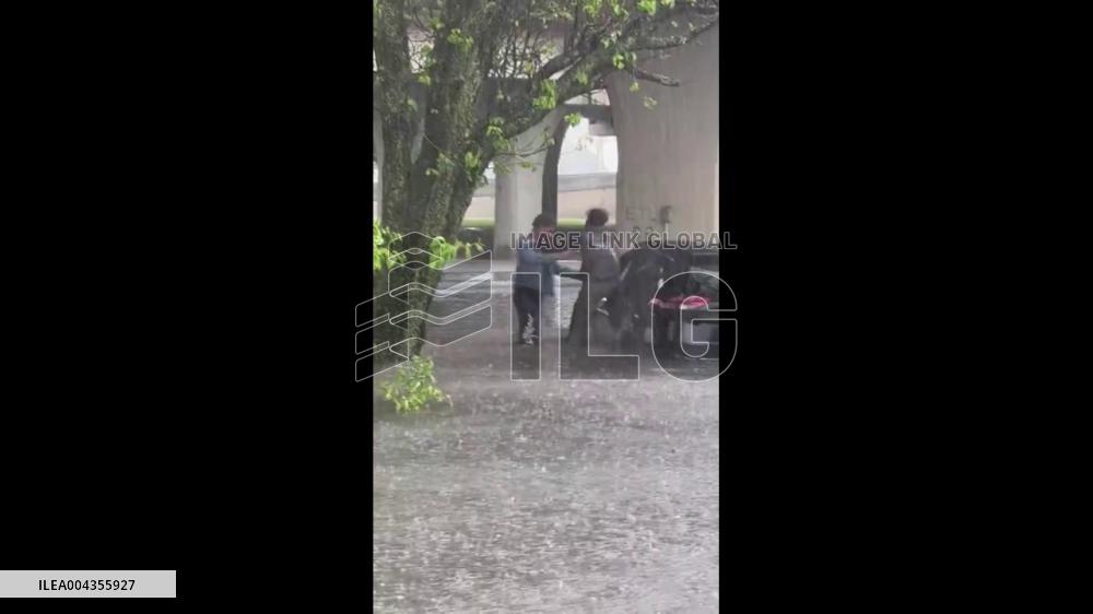 US: Heavy Rain Causes Flooding, Road Closures in Greater New Orleans 4