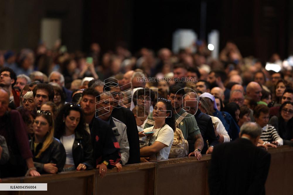 Homage Of the Faithful to Pope Francis - Vatican
