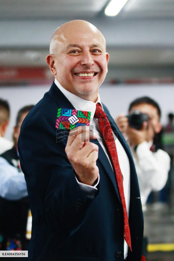 Opening Of The Mexico City Metro New Line 1 - Mexico