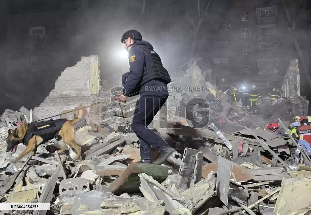 Nine Killed in Russian Missile Attack - Kyiv