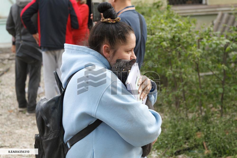 Russian troops launch massive overnight strike on Kyiv