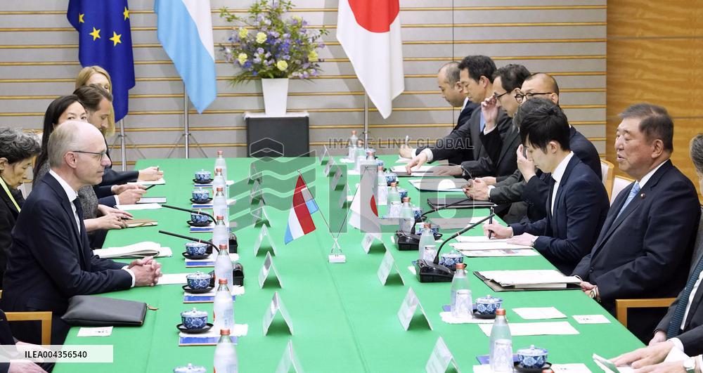 Luxembourg PM in Japan