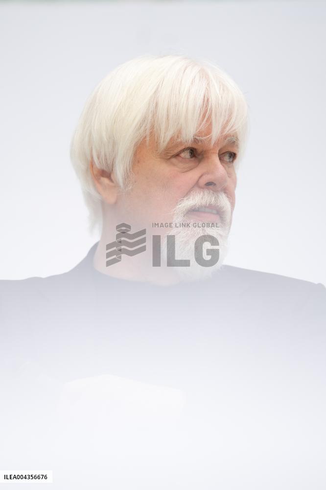 Paul Watson at the Change Now Summit - Paris AJ