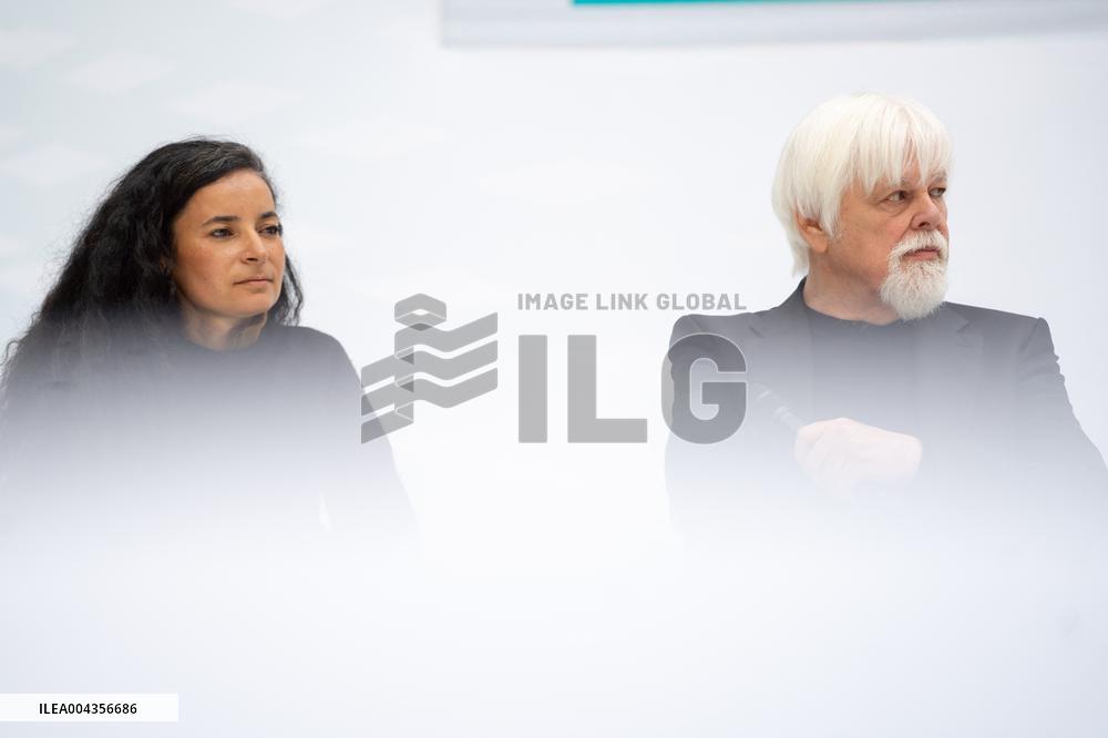 Paul Watson at the Change Now Summit - Paris AJ