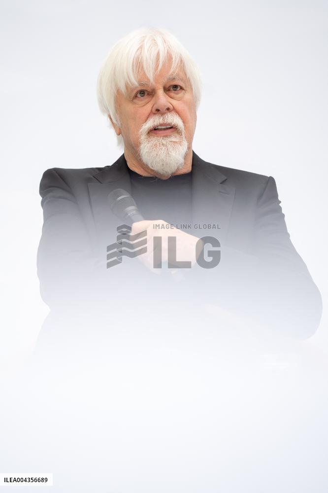 Paul Watson at the Change Now Summit - Paris AJ