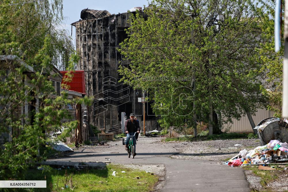 Pokrovsk destroyed by Russian shelling