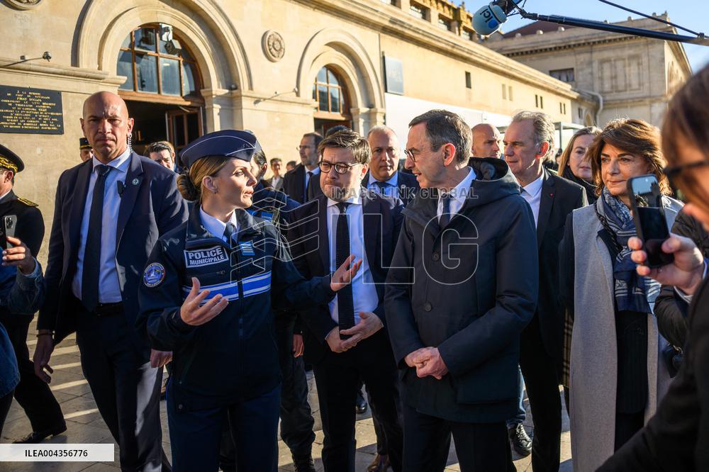 Minister Retailleau Reviews Security Measures in Marseille