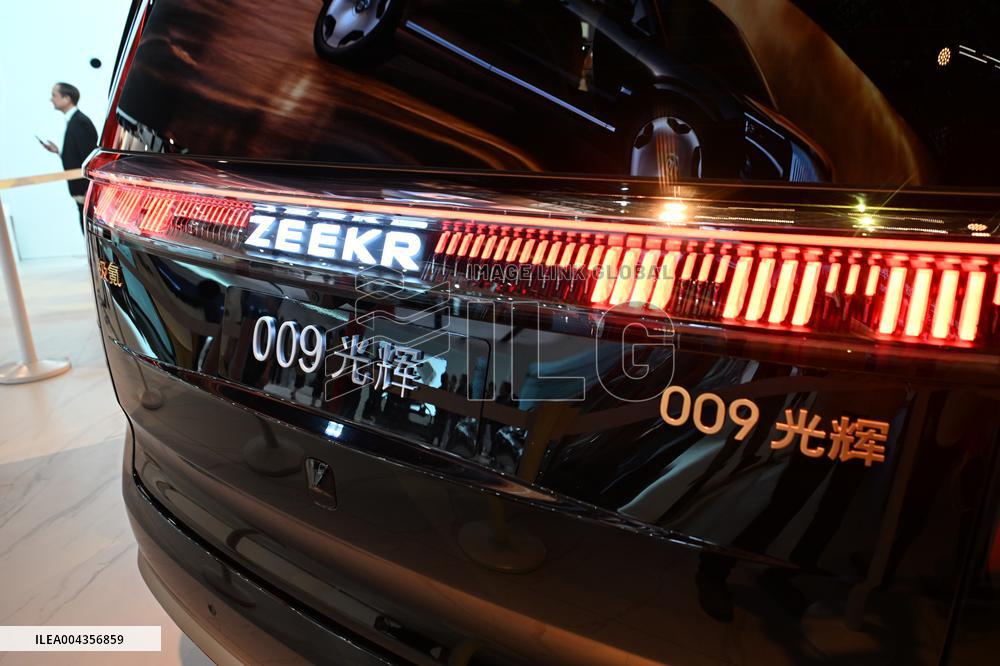 ZEEKR 009 Luxury MPV at 2025 Shanghai Auto Show
