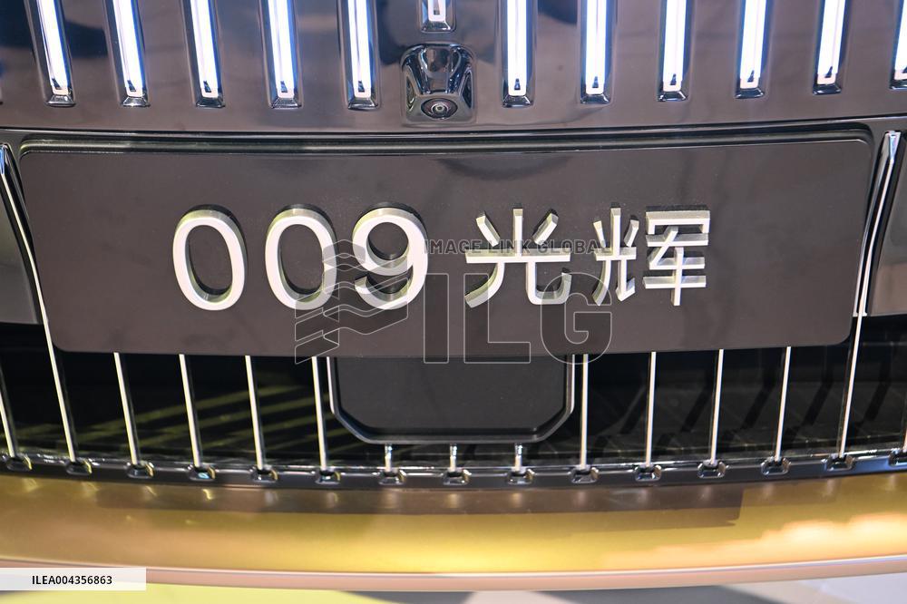 ZEEKR 009 Luxury MPV at 2025 Shanghai Auto Show