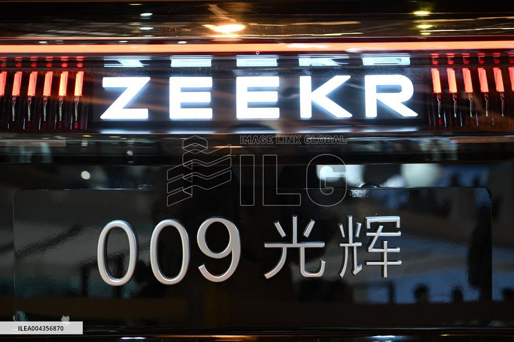 ZEEKR 009 Luxury MPV at 2025 Shanghai Auto Show