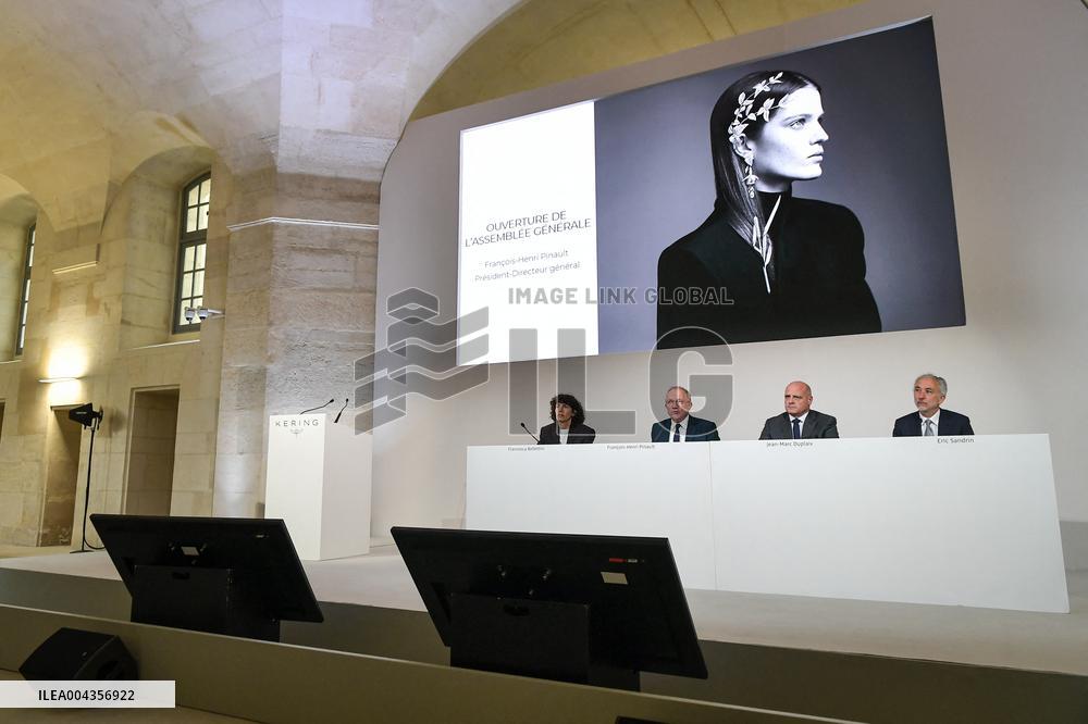 General meeting of Kering in Paris FA