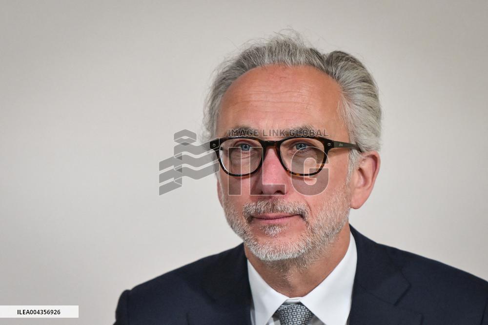 General meeting of Kering in Paris FA