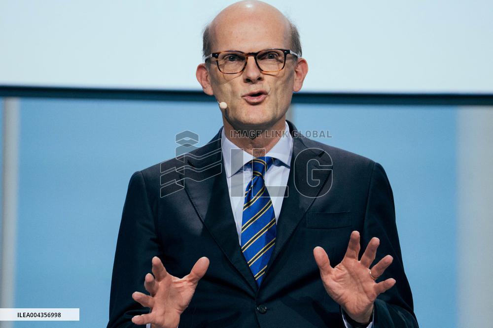 General Assembly of Axa group - Paris AJ
