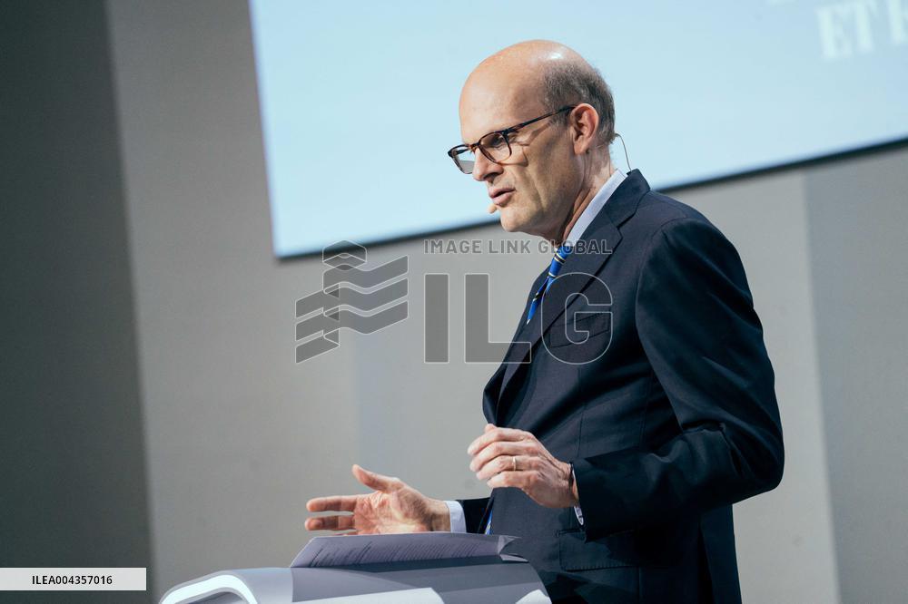 General Assembly of Axa group - Paris AJ