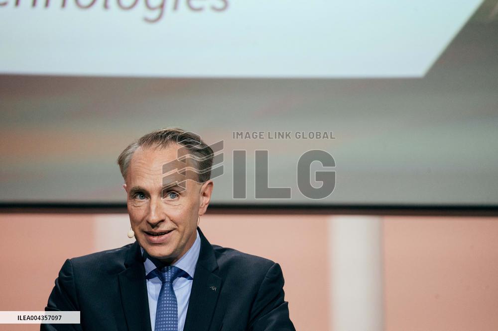 General Assembly of Axa group - Paris AJ