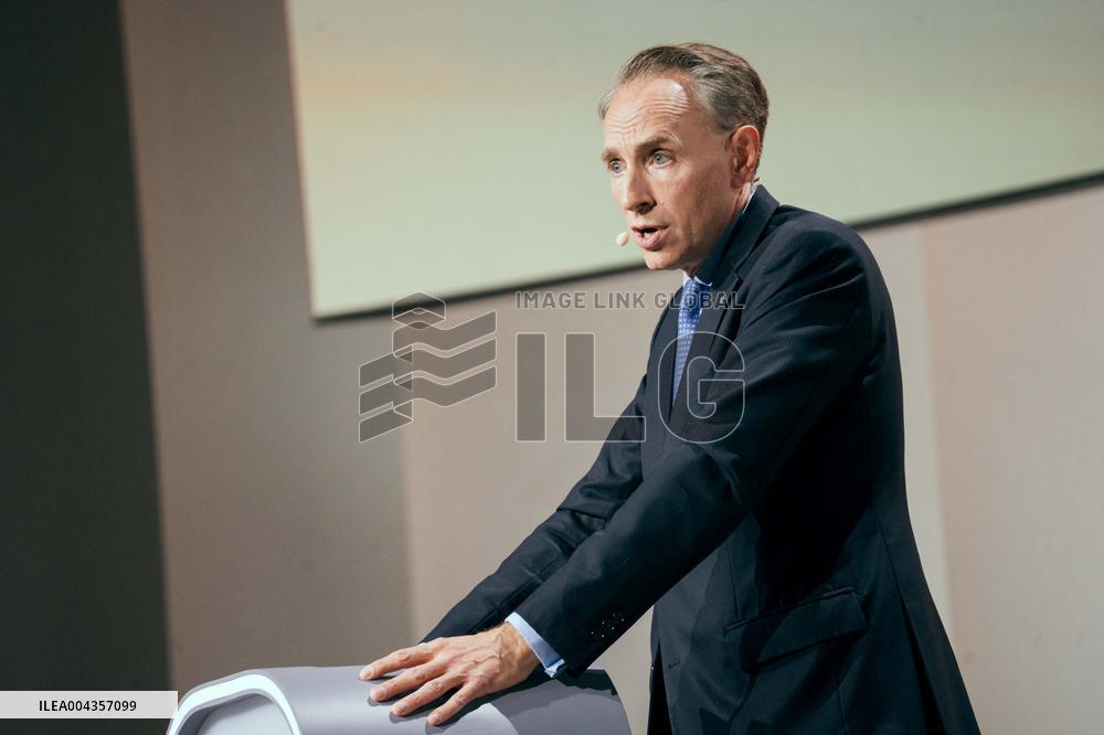 General Assembly of Axa group - Paris AJ