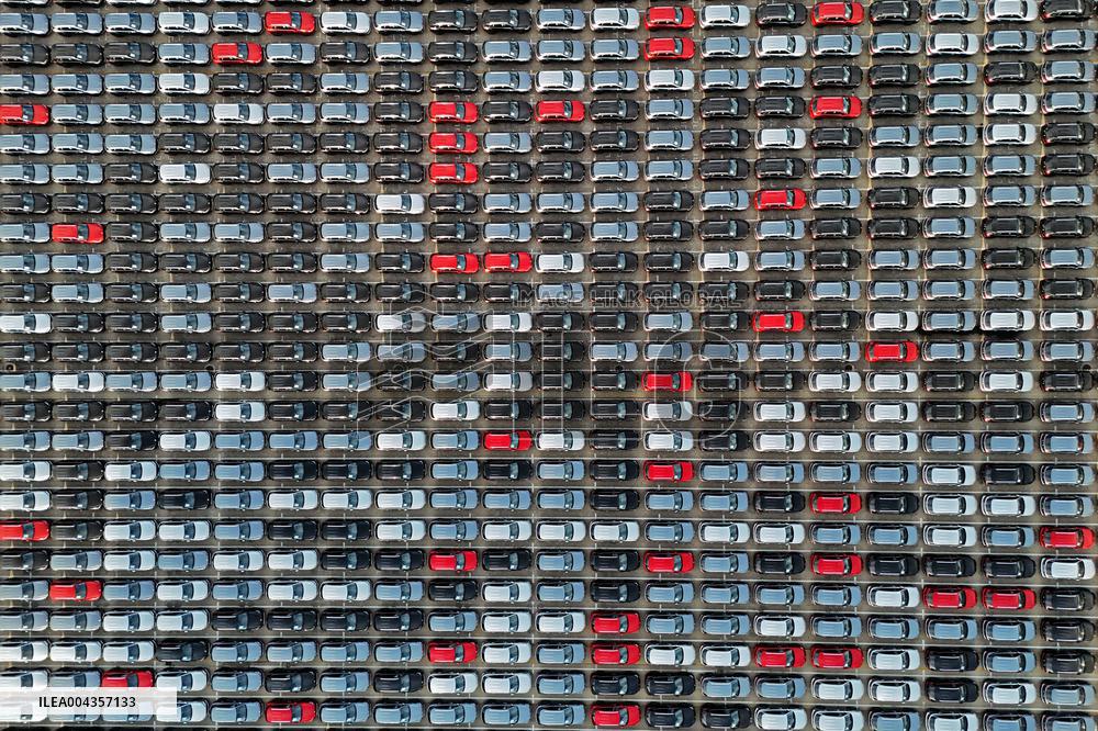 China 2025 Q1 Cargo Throughput Increase