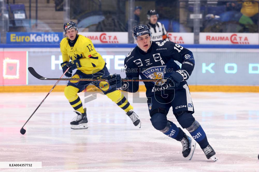 Ice hockey - Friendly - Finland vs Sweden