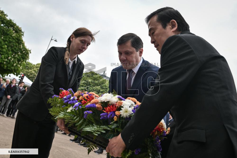 Annual commemoration of the Armenian genocide of 1915 in Paris - FA