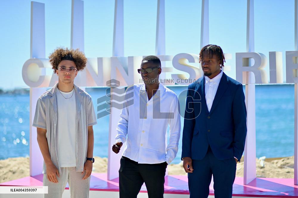 8th Canneseries - Maintenant Ou Jamais : FC Montfermeil Photocall