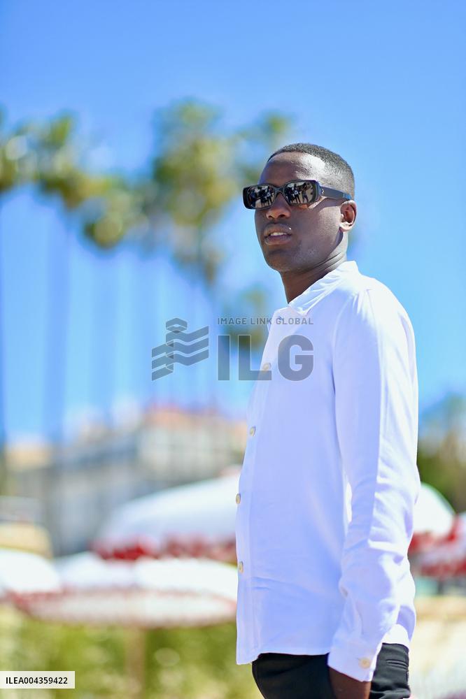 8th Canneseries - Maintenant Ou Jamais : FC Montfermeil Photocall