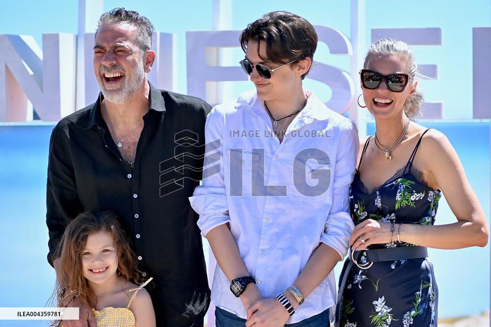 8th Canneseries - Jeffrey Dean Morgan At The Walking Dead Photocall