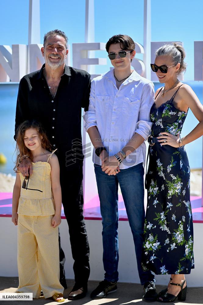 8th Canneseries - Jeffrey Dean Morgan At The Walking Dead Photocall