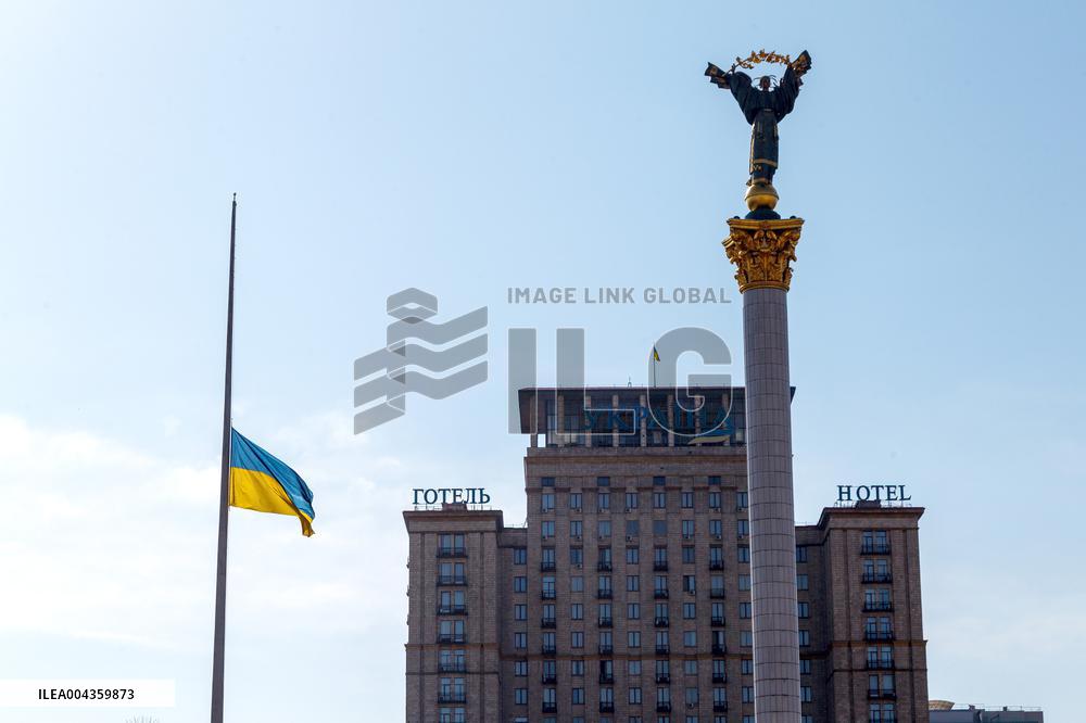 Kyiv honours victims of massive Russian attack on April 24