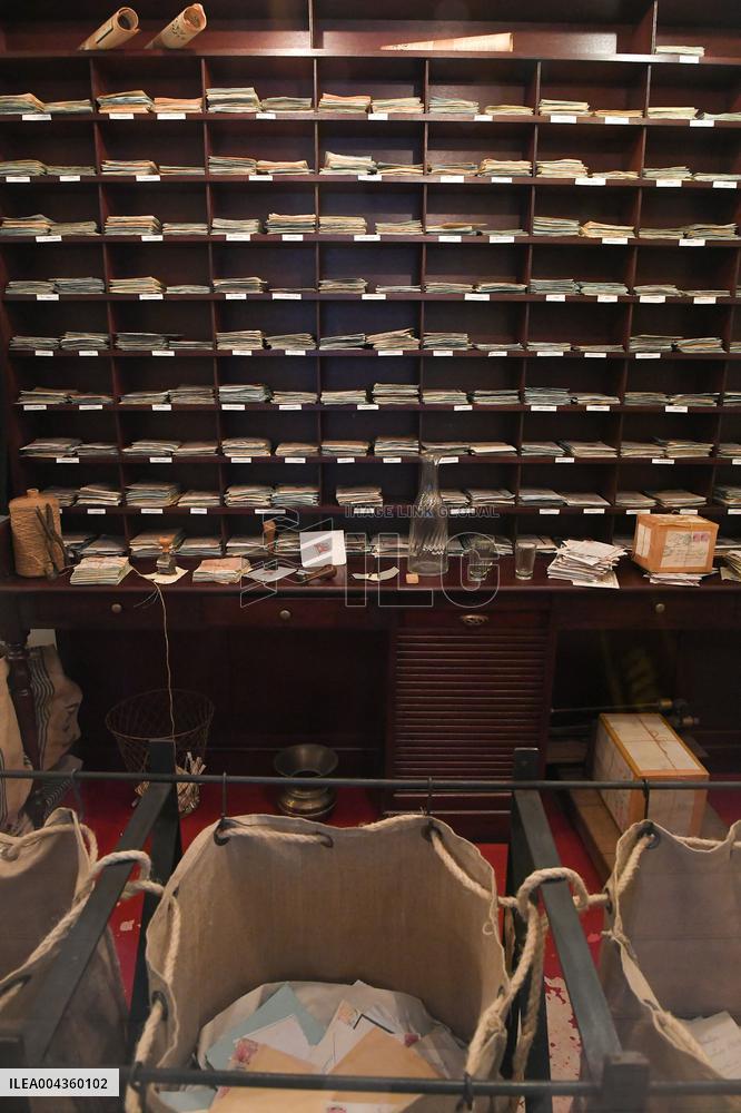 La Cite De La Mer Illustrations - France