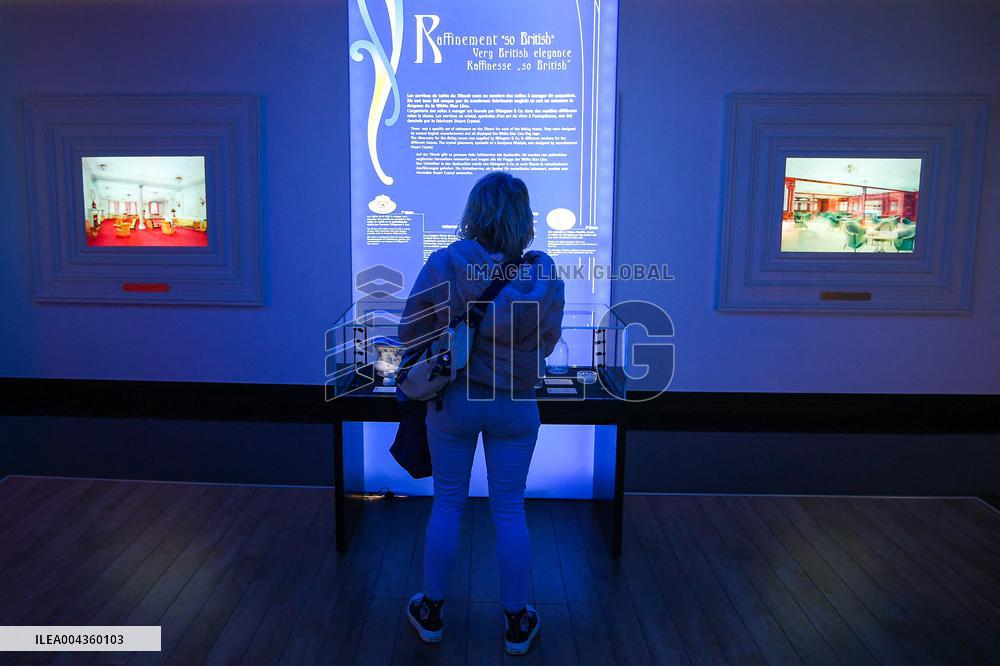 La Cite De La Mer Illustrations - France