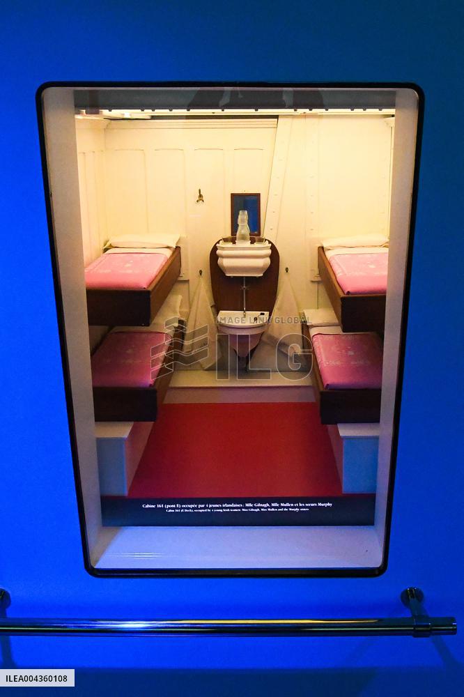 La Cite De La Mer Illustrations - France