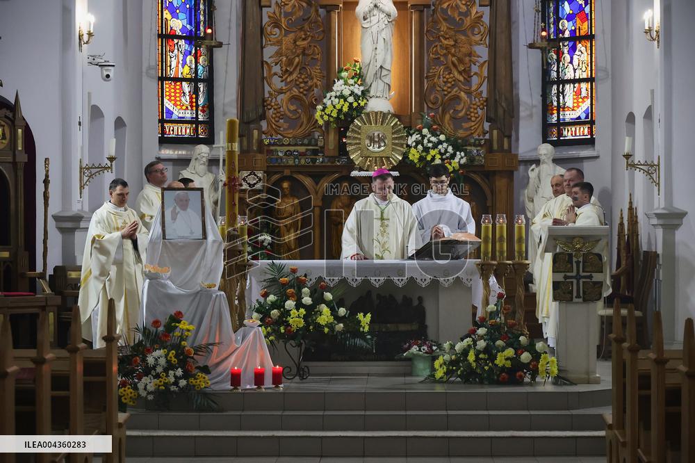 Mass for Pope Francis in Kharkiv