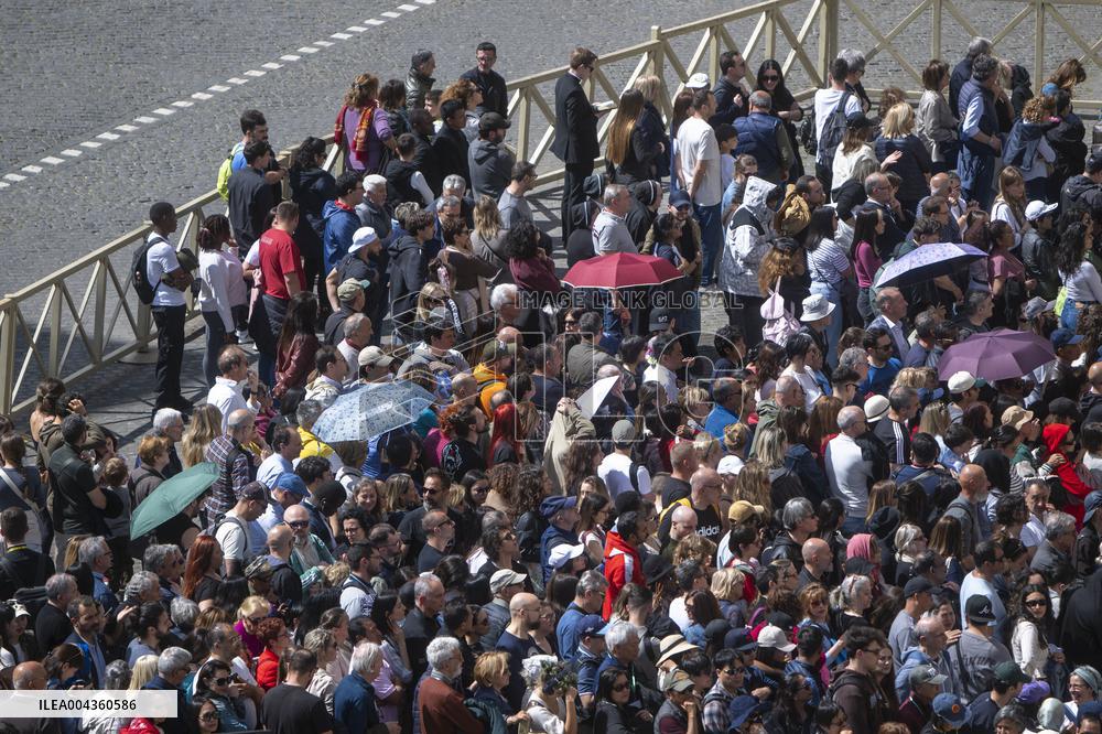 Atmosphere Hours Before Pope Francis Funeral - Vatican