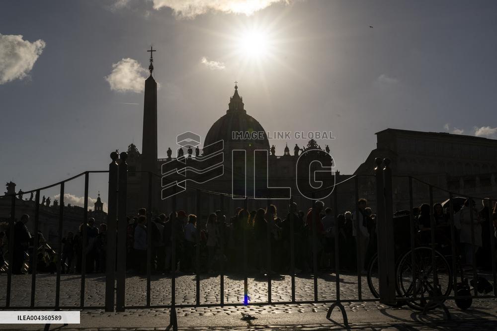 Atmosphere Hours Before Pope Francis Funeral - Vatican
