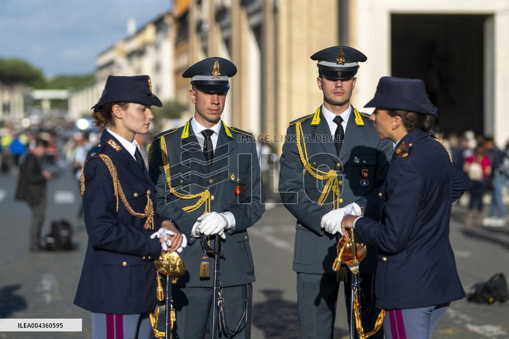 Atmosphere Hours Before Pope Francis Funeral - Vatican
