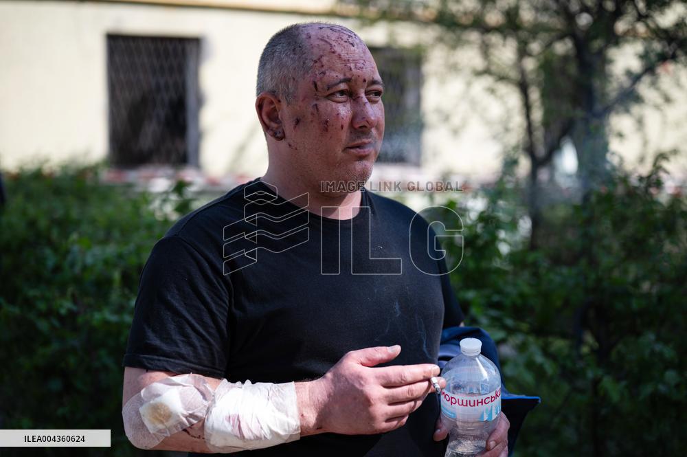 Russian troops launch massive overnight strike on Kyiv