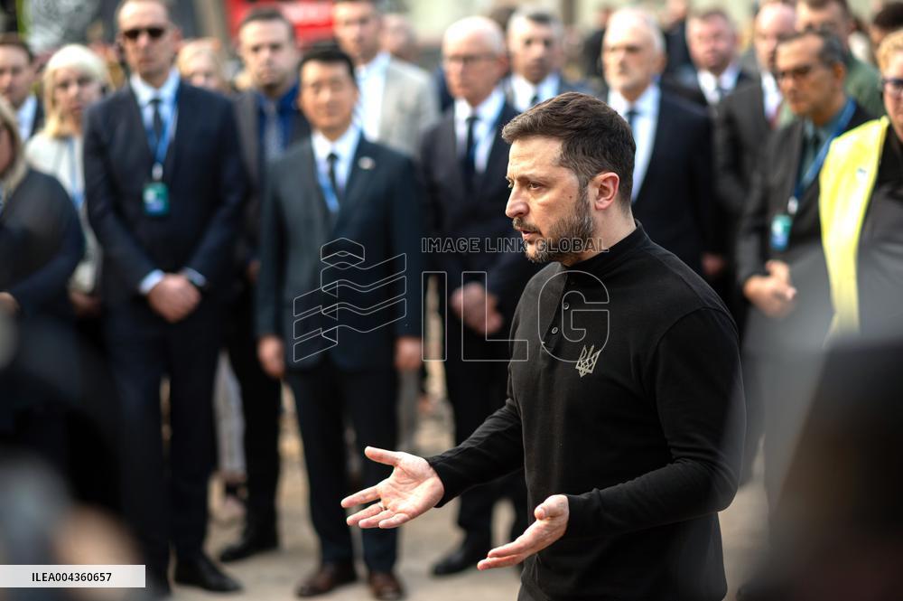 President Volodymyr Zelenskyy pays tribute to victims of April 24 Russian missile attack on Kyiv