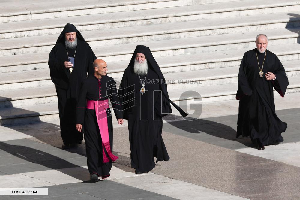 Faithful, Priests and Cardinals arrive for the Funeral of Pope Francis - Vatican