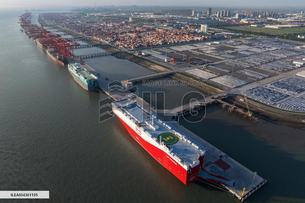 World Largest Car Carrier BYD Shenzhen