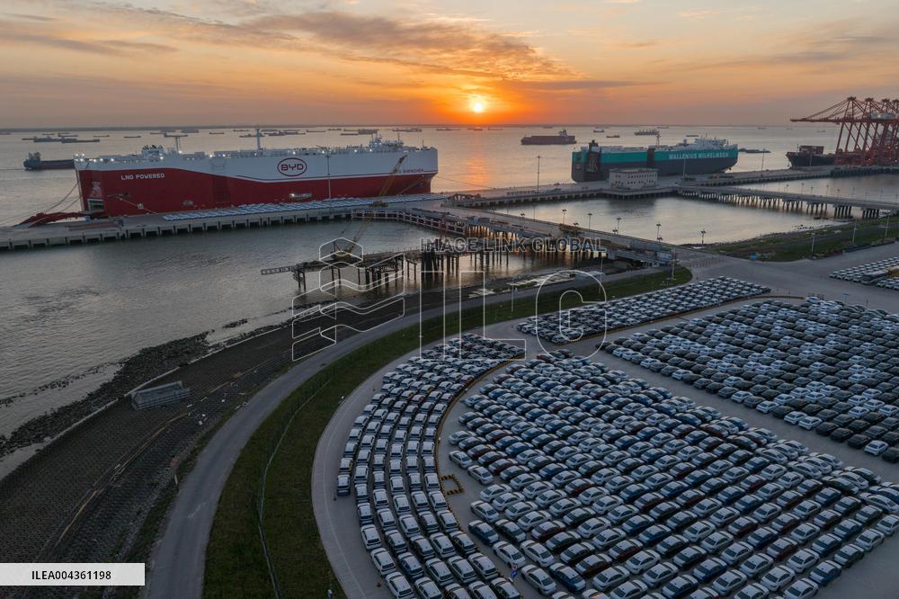 World Largest Car Carrier BYD Shenzhen