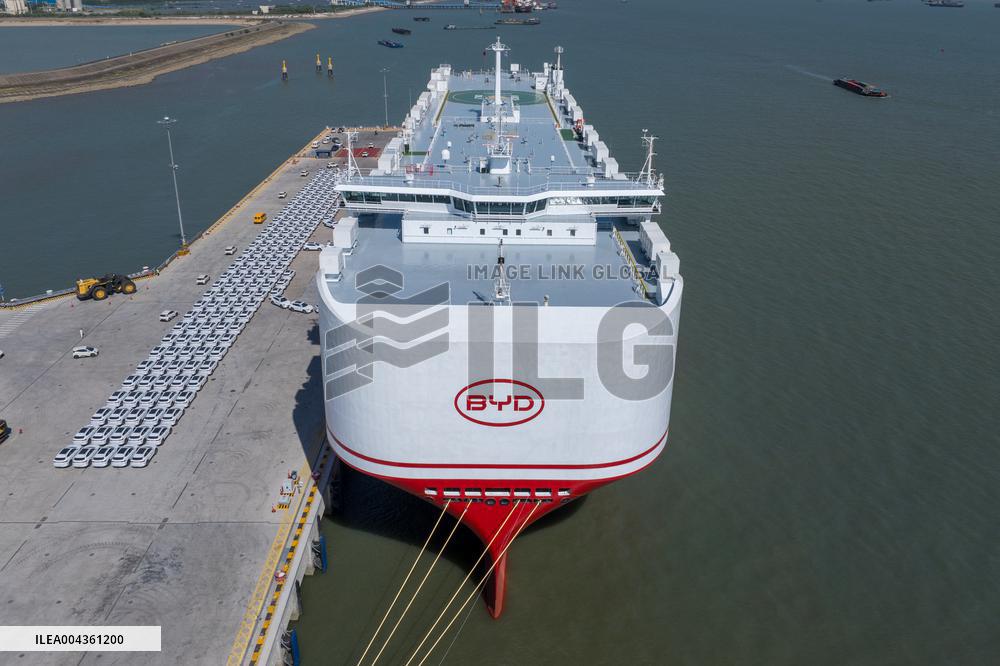 World Largest Car Carrier BYD Shenzhen