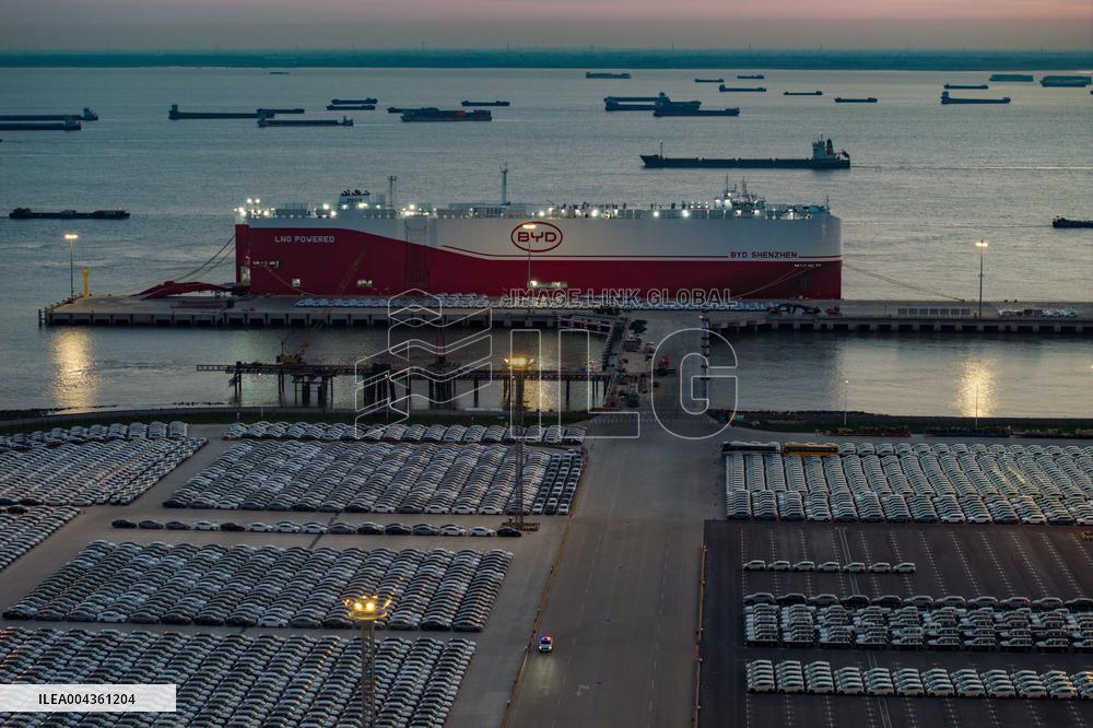 World Largest Car Carrier BYD Shenzhen