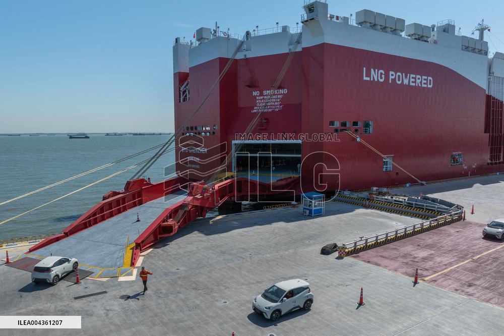 World Largest Car Carrier BYD Shenzhen