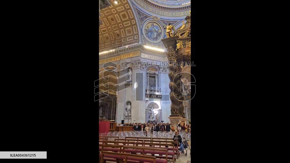 Thousands Line Up for Final Farewell to Pope Francis