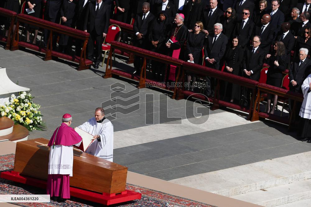 The Coffin Of Pope Francis Leaving St. Peters Basilica - Vatican