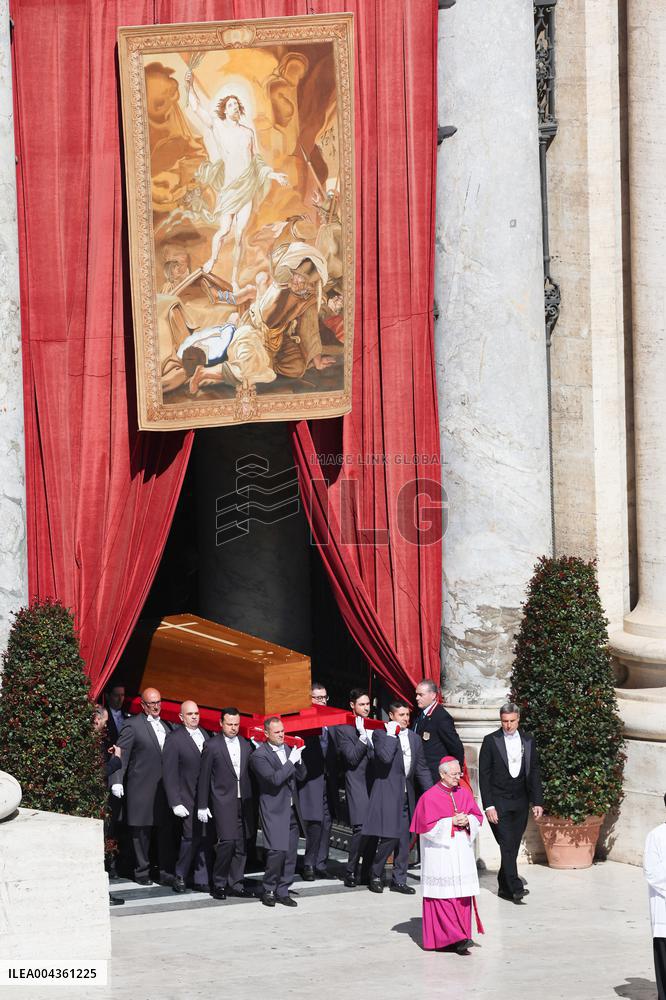 The Coffin Of Pope Francis Leaving St. Peters Basilica - Vatican