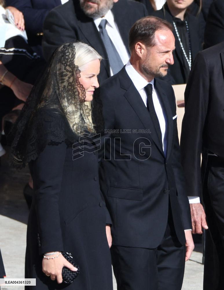 Royals Arrive For The Funeral of Pope Francis - Vatican