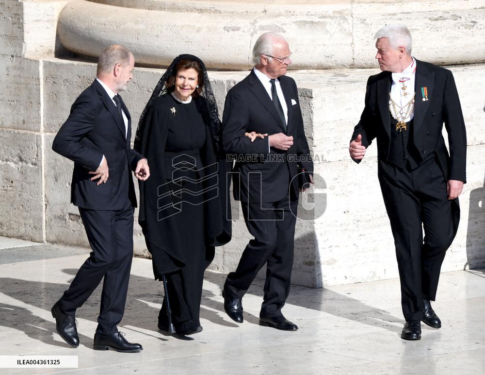 Royals Arrive For The Funeral of Pope Francis - Vatican